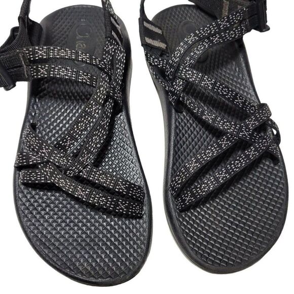Chaco ZX1 Hugs And Kisses Strappy EcoTred Sandals Youth Size 3 Big Kids Black - Picture 9 of 12